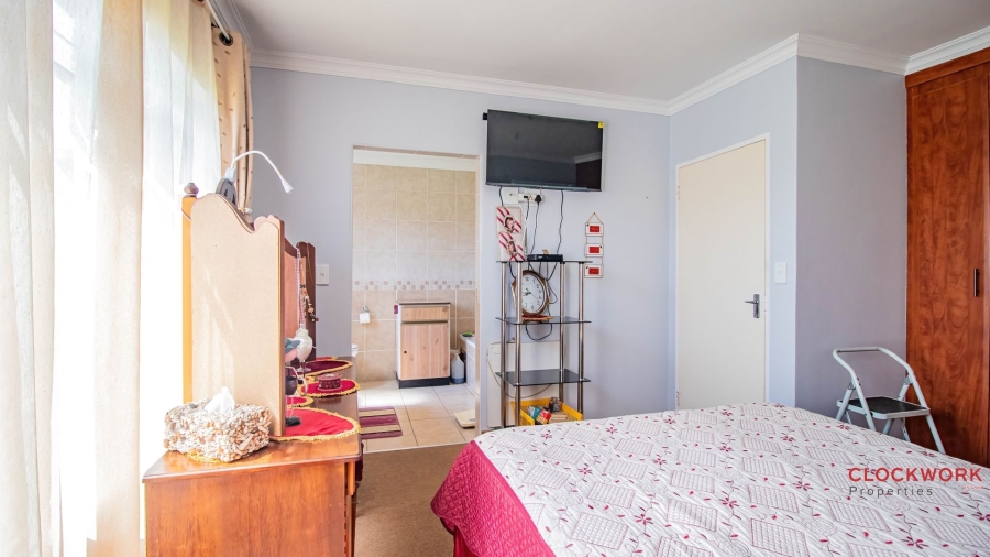 2 Bedroom Property for Sale in Norton Park Gauteng