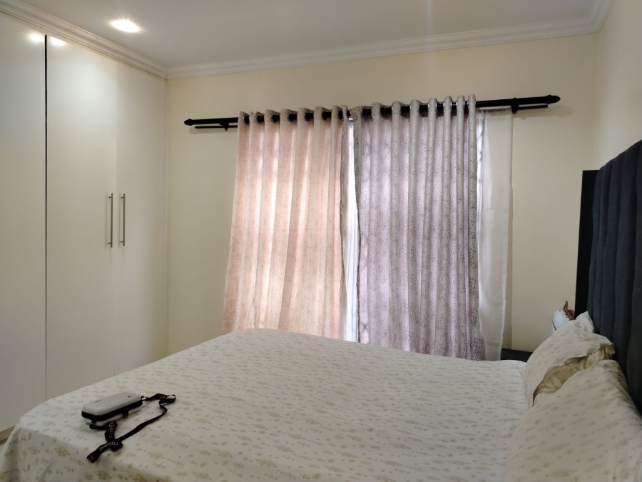 3 Bedroom Property for Sale in Wildtuinpark Gauteng