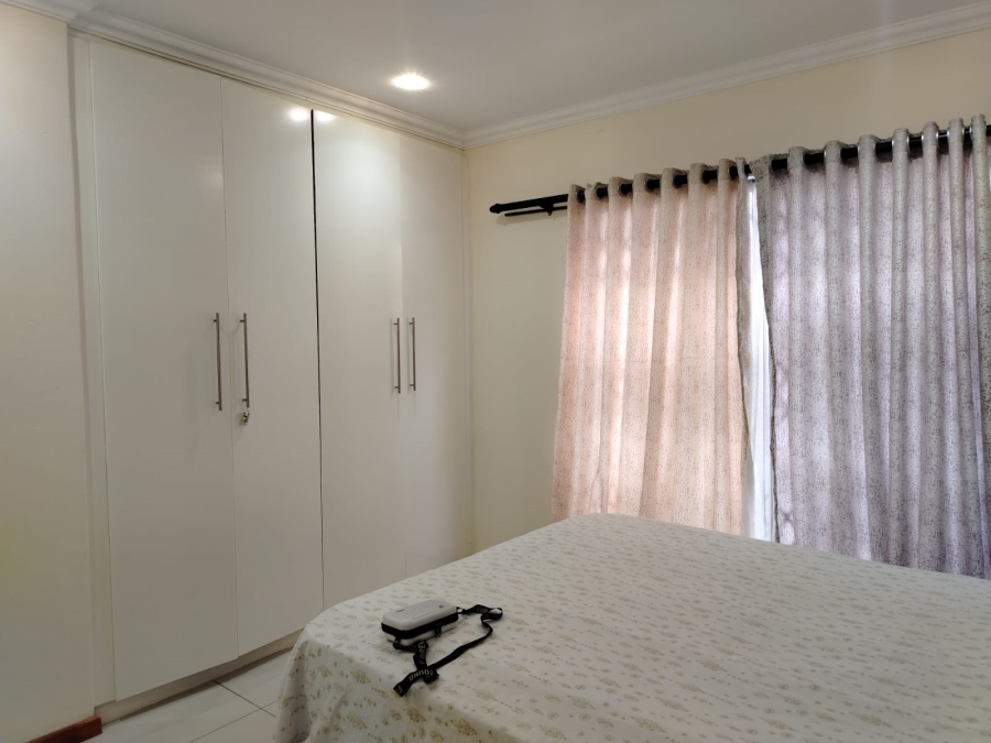 3 Bedroom Property for Sale in Wildtuinpark Gauteng