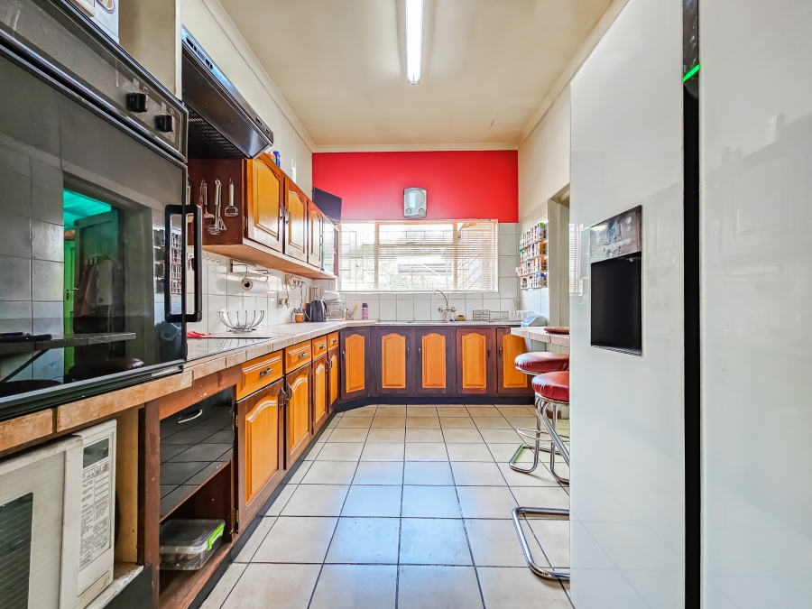 3 Bedroom Property for Sale in Garsfontein Gauteng