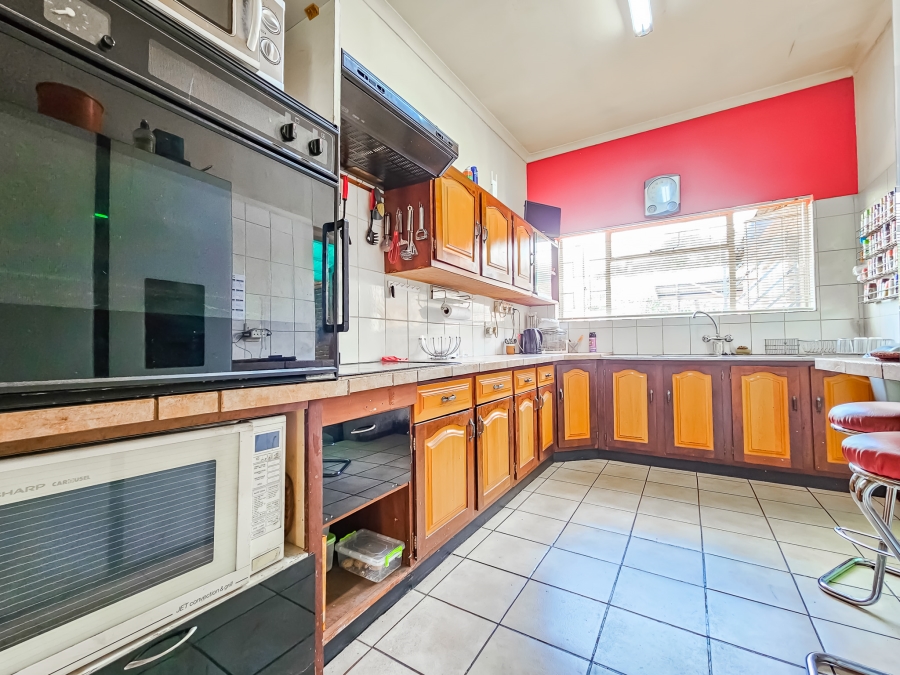 3 Bedroom Property for Sale in Garsfontein Gauteng
