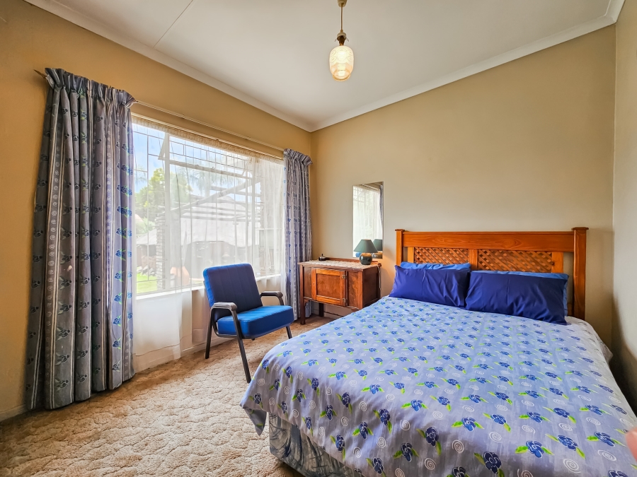 3 Bedroom Property for Sale in Garsfontein Gauteng