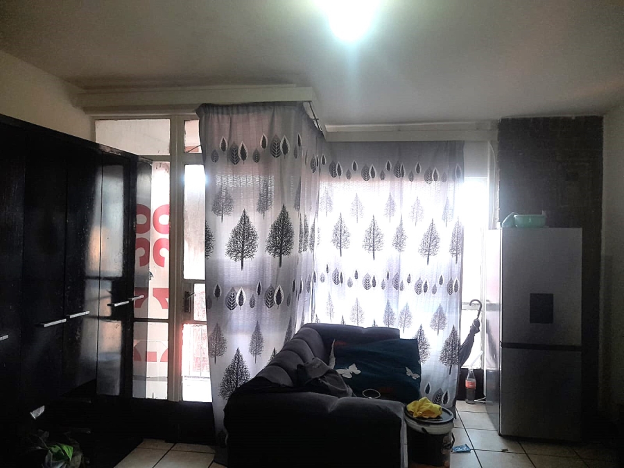 1 Bedroom Property for Sale in Berea Gauteng
