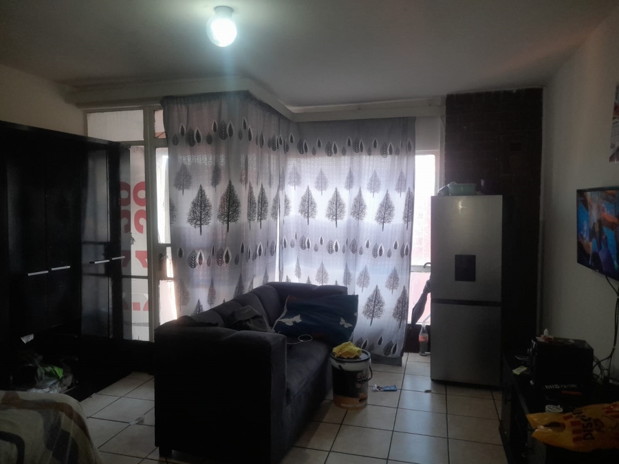 1 Bedroom Property for Sale in Berea Gauteng