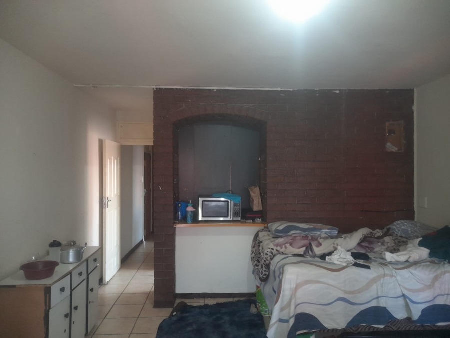 1 Bedroom Property for Sale in Berea Gauteng
