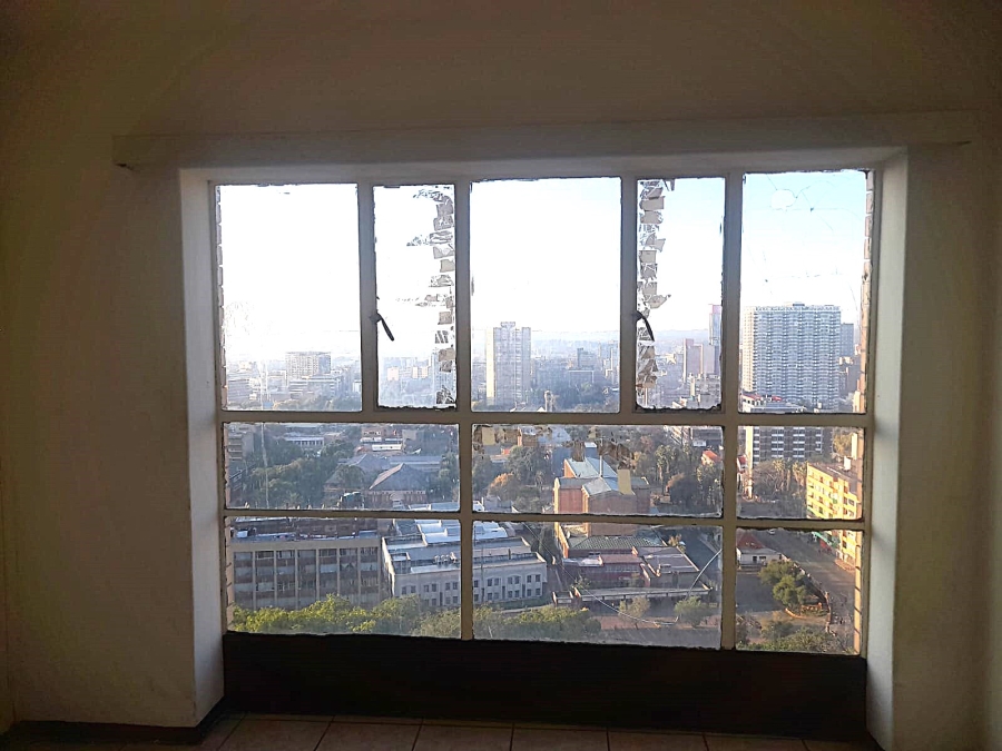 1 Bedroom Property for Sale in Berea Gauteng