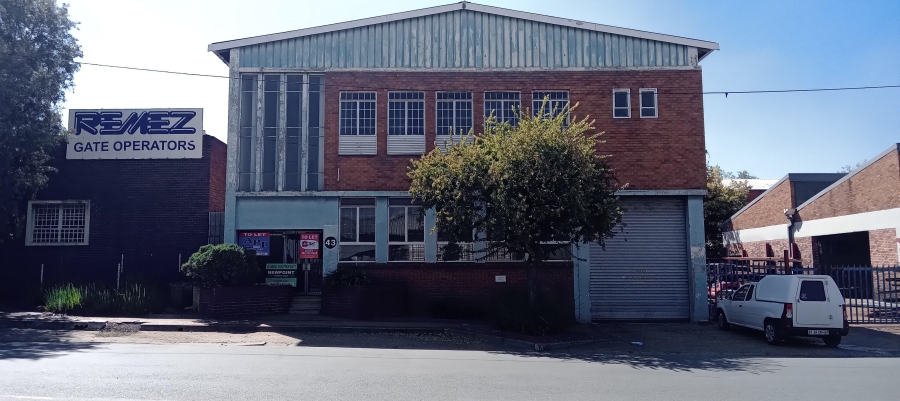 To Let commercial Property for Rent in Benrose Gauteng