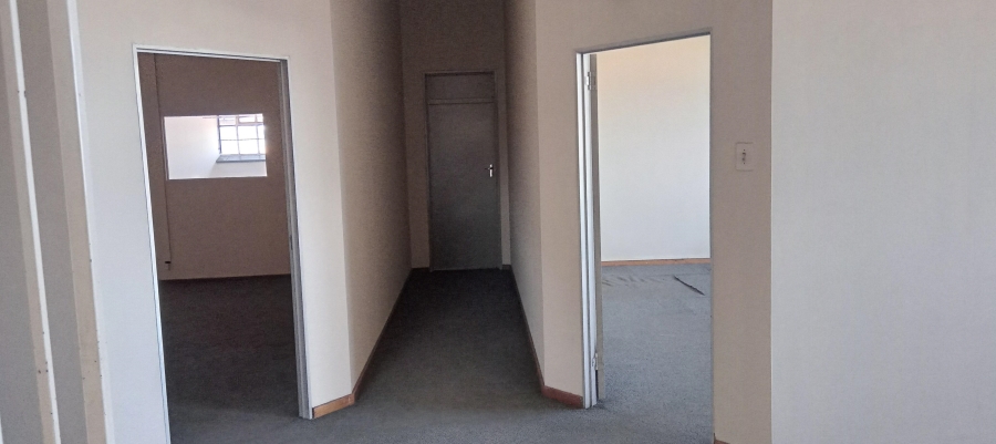To Let commercial Property for Rent in Benrose Gauteng