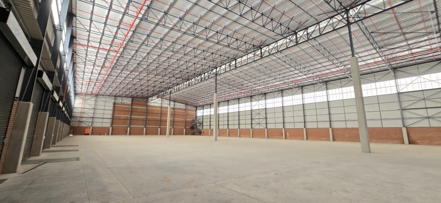 To Let commercial Property for Rent in North Riding Gauteng