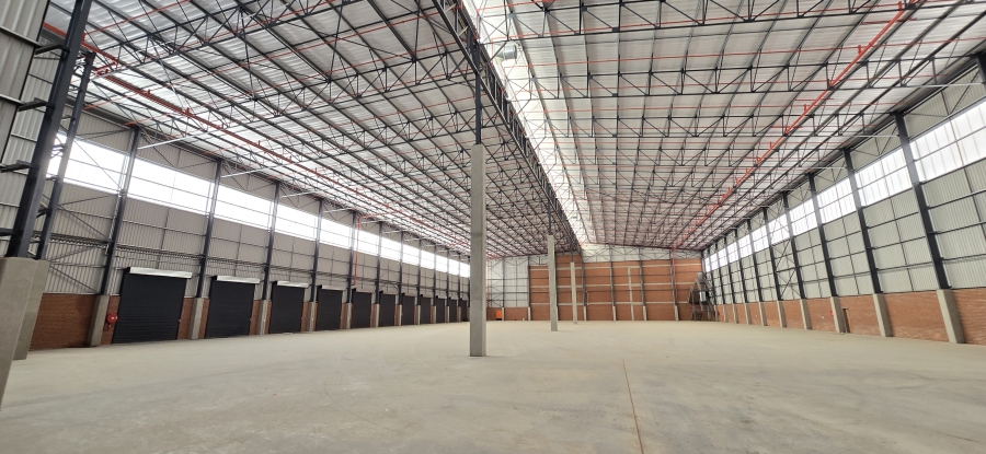 To Let commercial Property for Rent in North Riding Gauteng