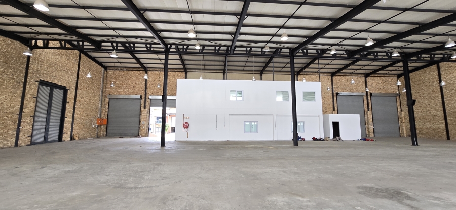 To Let commercial Property for Rent in North Riding Gauteng