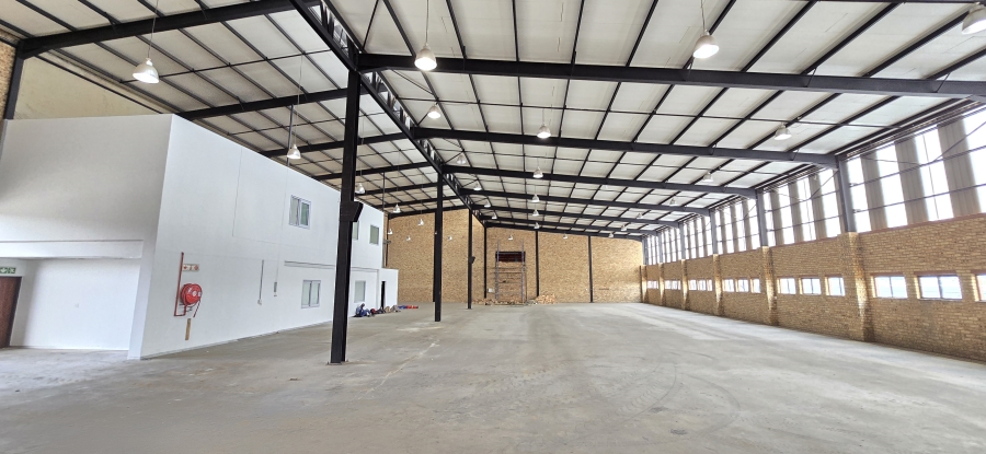 To Let commercial Property for Rent in North Riding Gauteng