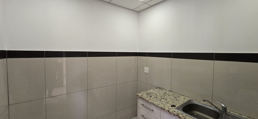 To Let commercial Property for Rent in North Riding Gauteng