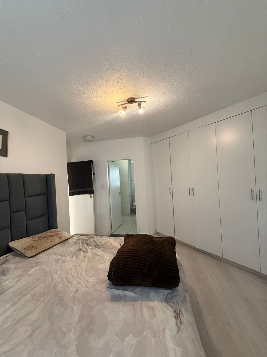 1 Bedroom Property for Sale in Bedfordview Gauteng