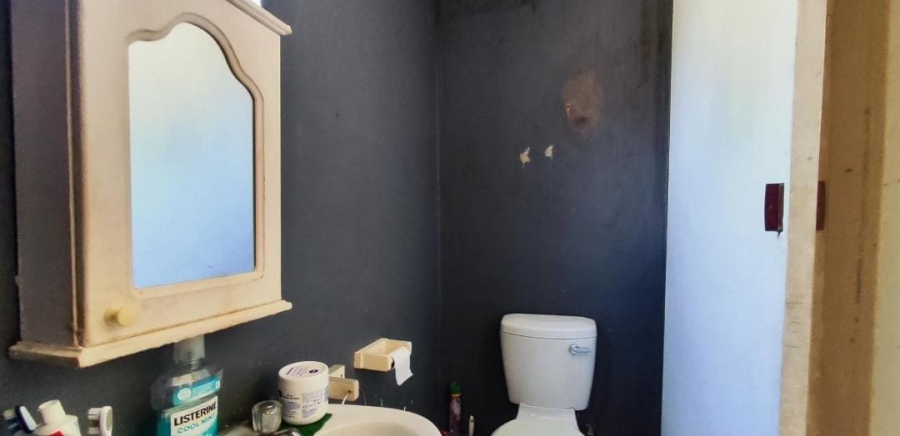 6 Bedroom Property for Sale in Birchleigh Gauteng