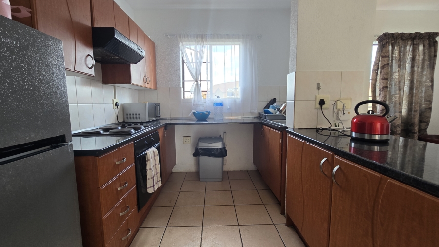 2 Bedroom Property for Sale in Halfway Gardens Gauteng