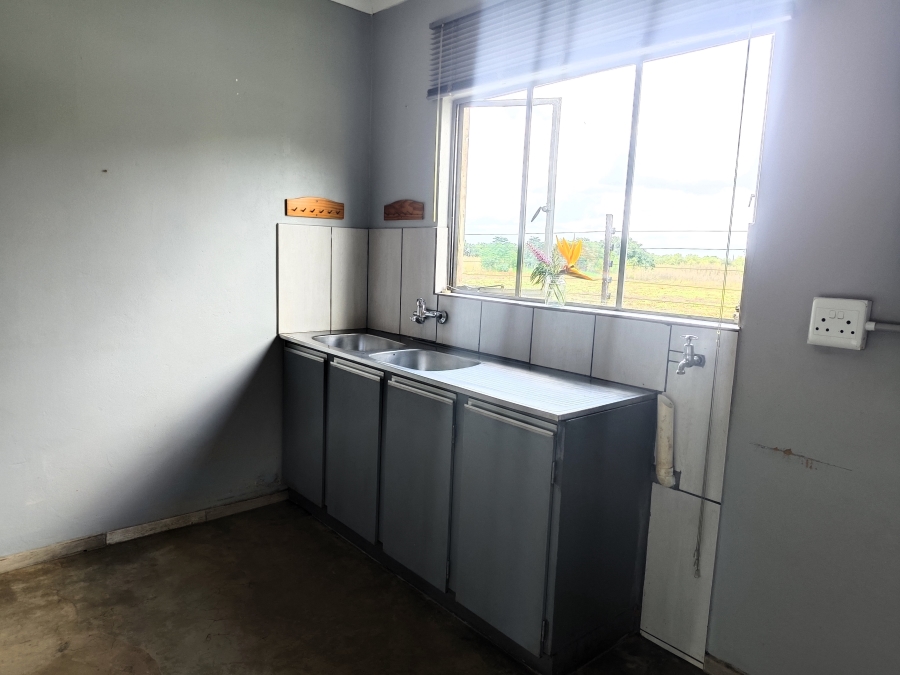 7 Bedroom Property for Sale in Doornkraal Gauteng