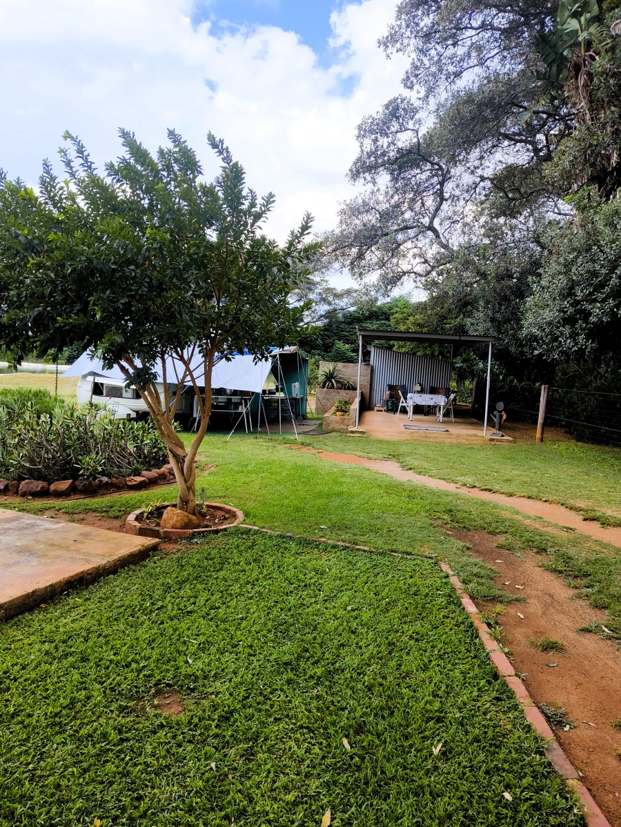 7 Bedroom Property for Sale in Doornkraal Gauteng