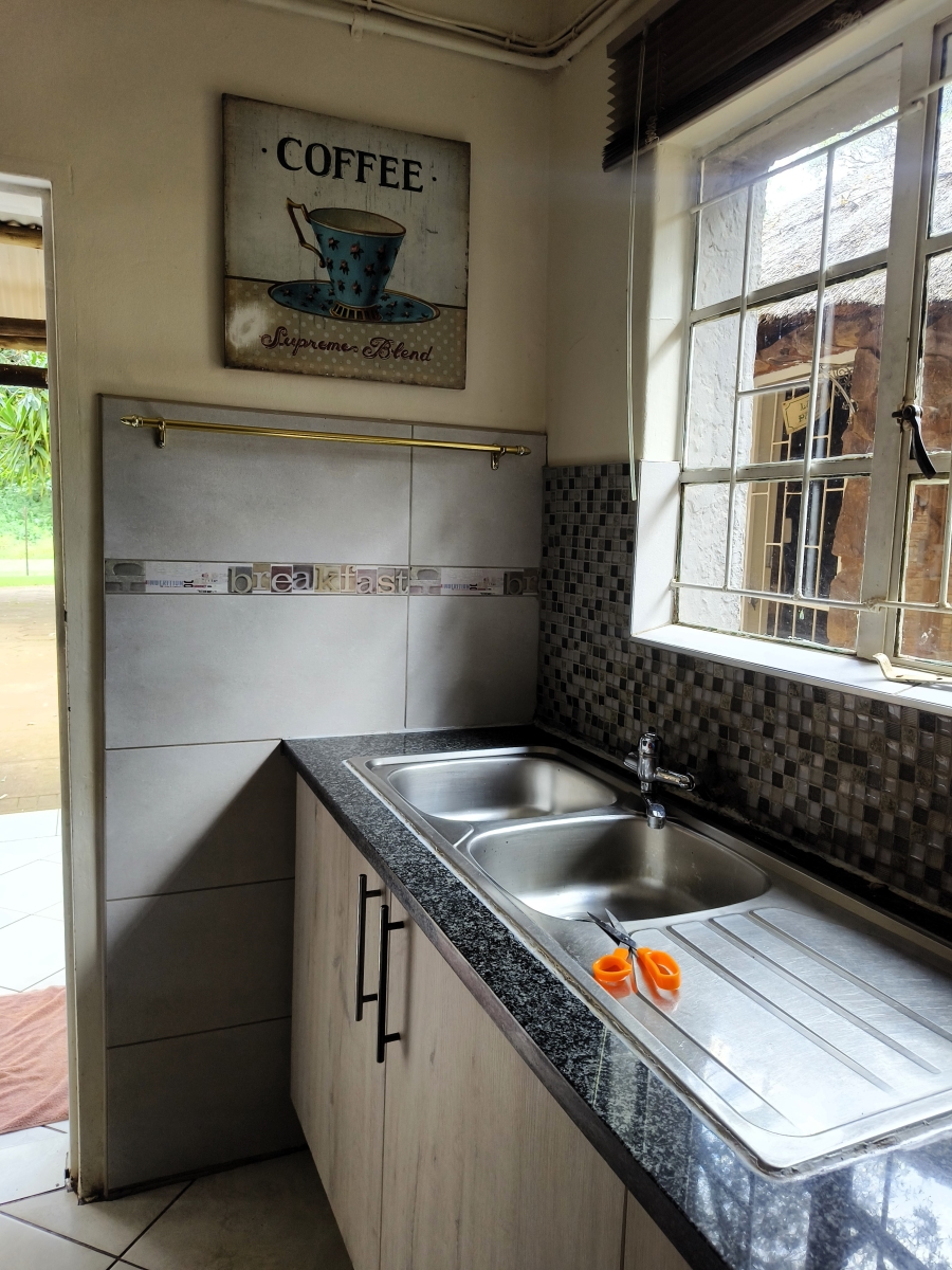 7 Bedroom Property for Sale in Doornkraal Gauteng