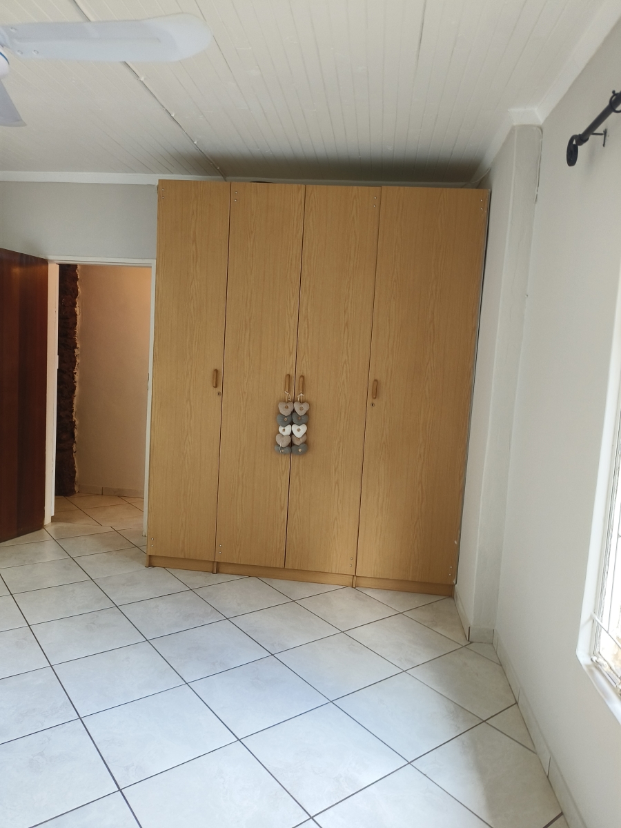 7 Bedroom Property for Sale in Doornkraal Gauteng