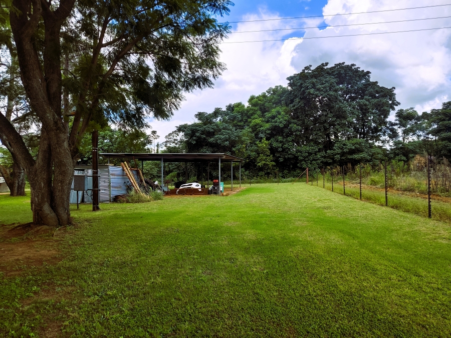 7 Bedroom Property for Sale in Doornkraal Gauteng