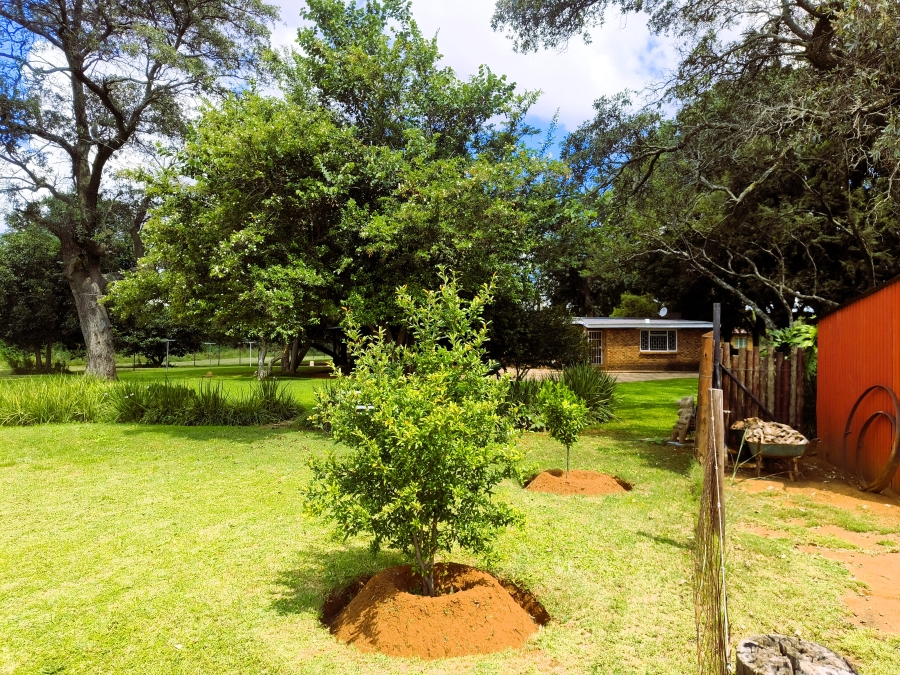 7 Bedroom Property for Sale in Doornkraal Gauteng