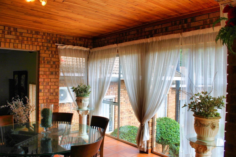 4 Bedroom Property for Sale in Moreleta Park Gauteng