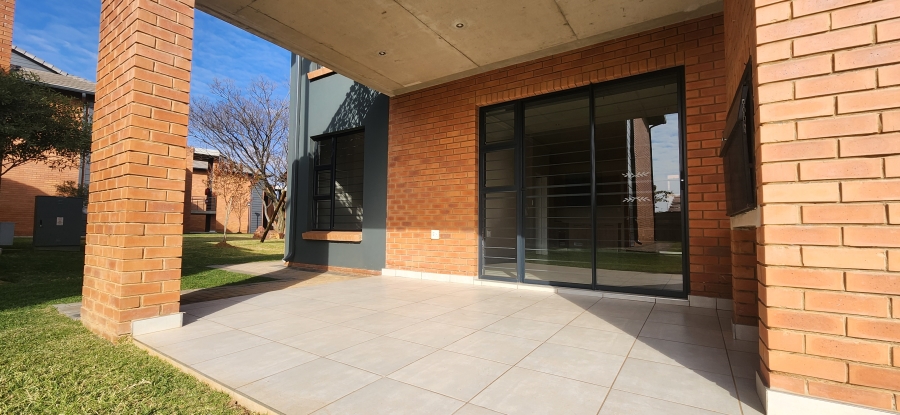 To Let 2 Bedroom Property for Rent in Rietvalleirand Gauteng