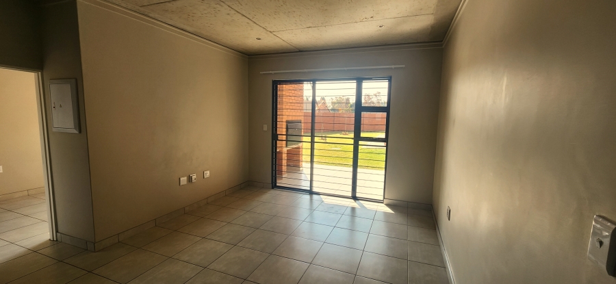 To Let 2 Bedroom Property for Rent in Rietvalleirand Gauteng