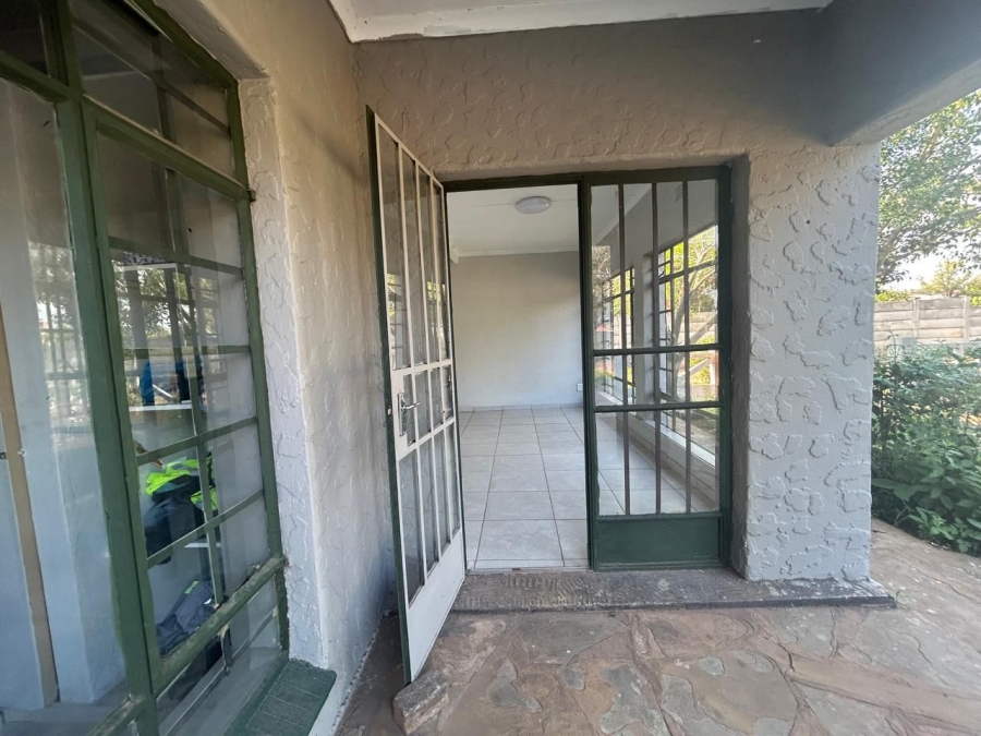 4 Bedroom Property for Sale in Westonaria Gauteng