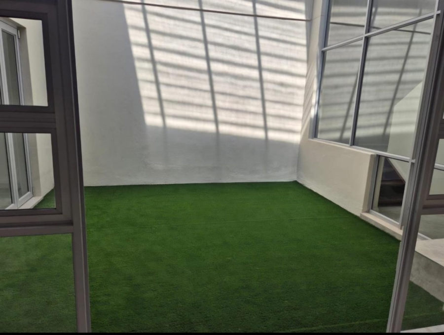 To Let 4 Bedroom Property for Rent in Hyde Park Gauteng