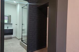 To Let 2 Bedroom Property for Rent in Sandown Gauteng