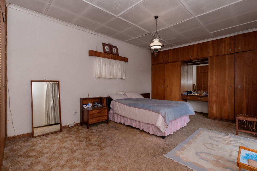 4 Bedroom Property for Sale in Lombardy East Gauteng