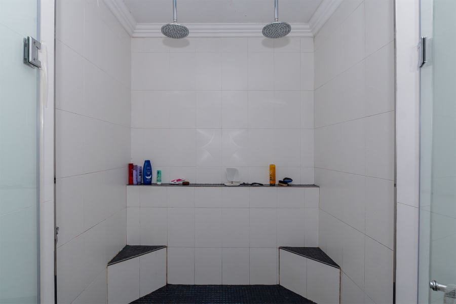 6 Bedroom Property for Sale in Norton Home Estate AH Gauteng