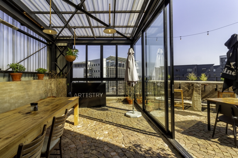 1 Bedroom Property for Sale in Sandton Central Gauteng