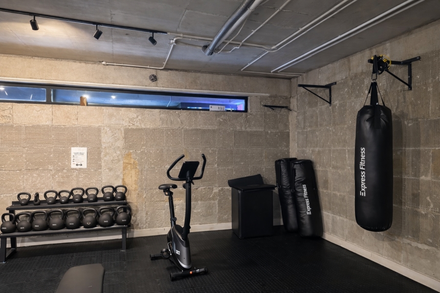 1 Bedroom Property for Sale in Sandton Central Gauteng