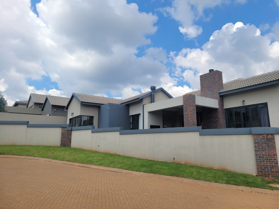3 Bedroom Property for Sale in Chancliff Ridge Gauteng