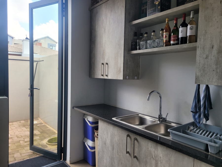 3 Bedroom Property for Sale in Chancliff Ridge Gauteng