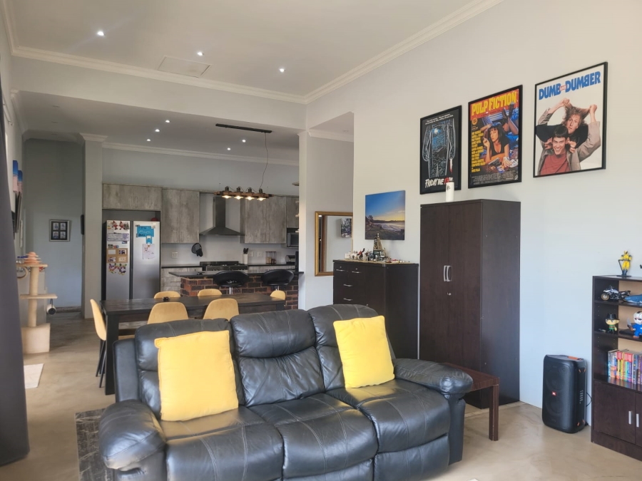 3 Bedroom Property for Sale in Chancliff Ridge Gauteng