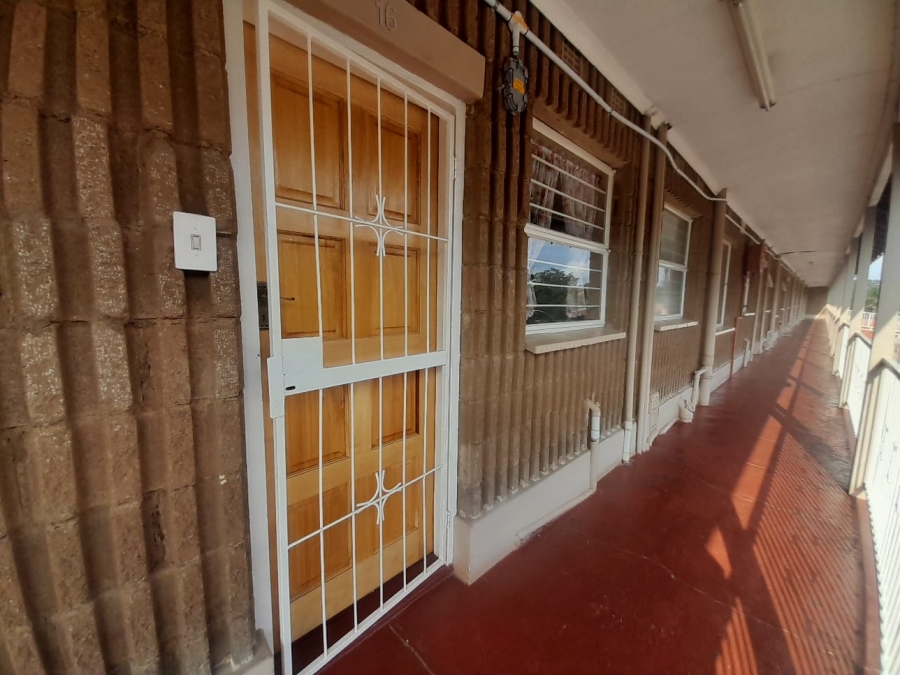 To Let 3 Bedroom Property for Rent in Silverfields Gauteng