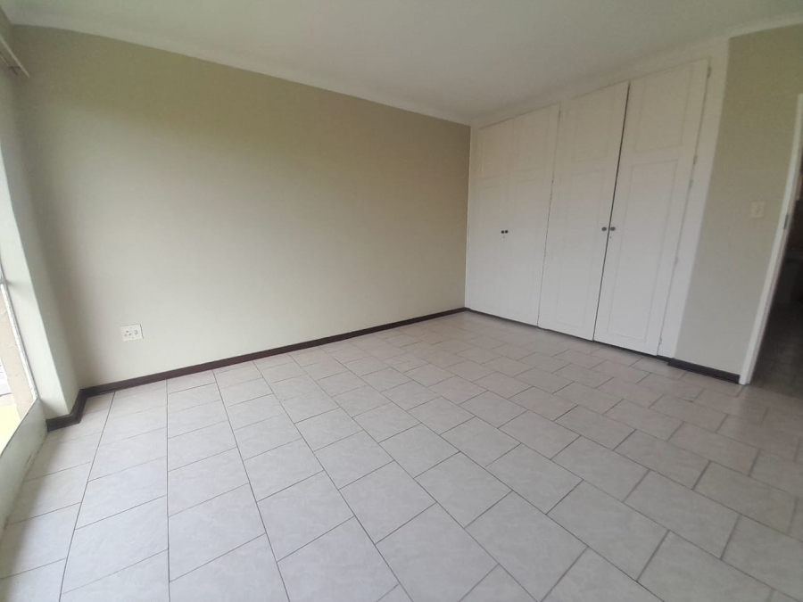 To Let 3 Bedroom Property for Rent in Silverfields Gauteng
