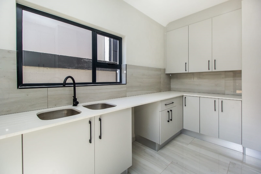 4 Bedroom Property for Sale in Roodepark Eco Estate Gauteng