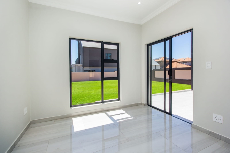 4 Bedroom Property for Sale in Roodepark Eco Estate Gauteng