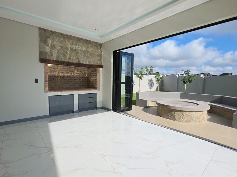 4 Bedroom Property for Sale in Fountainbrook Estate Gauteng