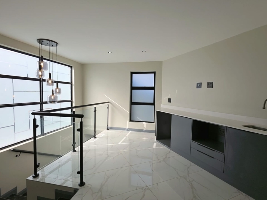 4 Bedroom Property for Sale in Fountainbrook Estate Gauteng