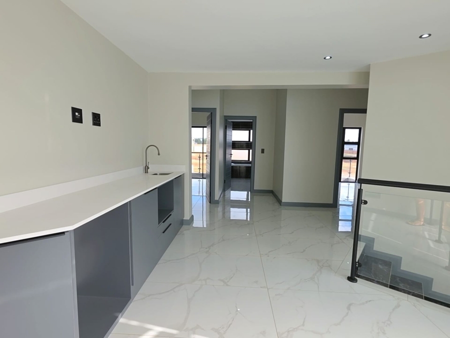 4 Bedroom Property for Sale in Fountainbrook Estate Gauteng