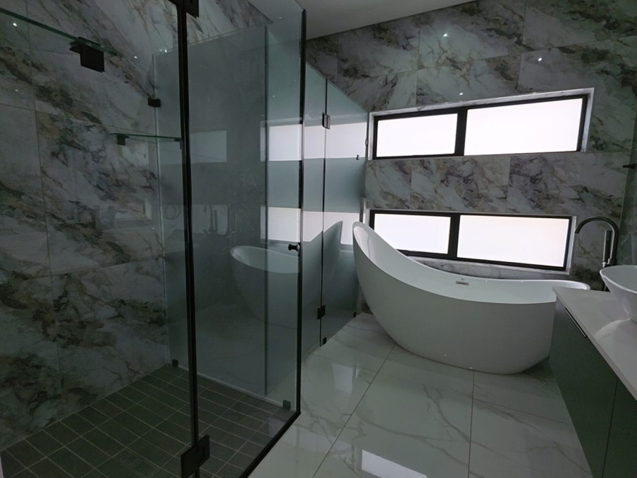 4 Bedroom Property for Sale in Fountainbrook Estate Gauteng