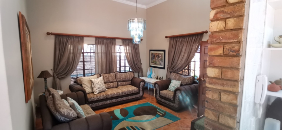 4 Bedroom Property for Sale in Ninapark Gauteng