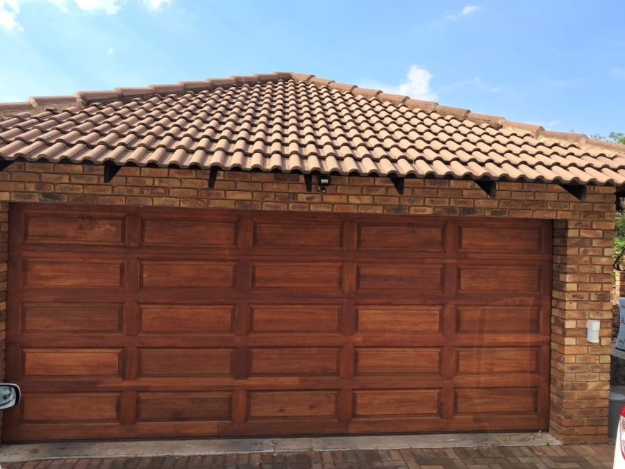 4 Bedroom Property for Sale in Ninapark Gauteng