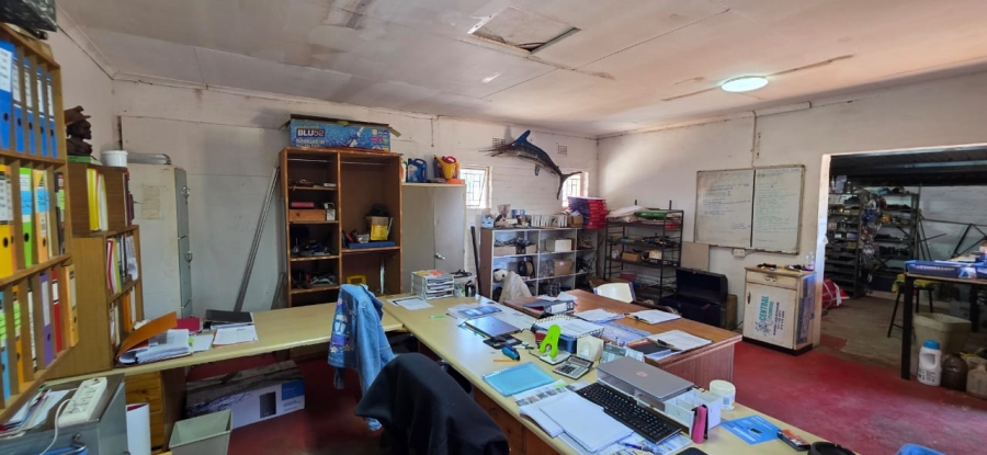 Commercial Property for Sale in Oberholzer Gauteng